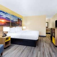 Days Inn & Suites by Wyndham Clovis, hotell sihtkohas Clovis lennujaama Clovise munitsipaallennujaam - CVN lähedal