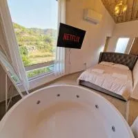 Aprosmeno Jacuzzi House 4, hotel em Agros