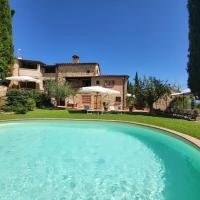 Tuscan Escape Luxury 2 bedroom apartment with pool