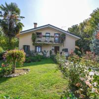 Beautiful home in Chiarano with 3 Bedrooms and WiFi, hotel a Chiarano