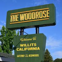The Woodrose- NEWLY RENOVATED, hotel in Willits