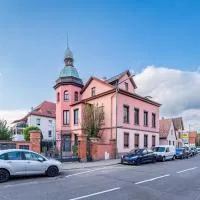 Le Manoir de Cyrielle à 10 min du centre de Strasbourg, hotel en Bischheim