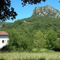 Araiztar, hotell sihtkohas Irañeta