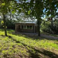 La Cabane Du Champ Du Possible, ξενοδοχείο σε Uxeau