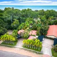 Balgal Beach Units, hotel a Rollingstone