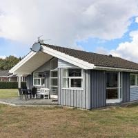 6 person holiday home in Rudk bing