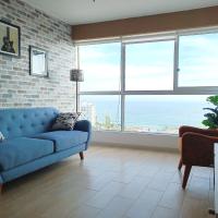 Stylish New Apartment with stunning Ocean View near Miraflores, hotel en Magdalena del Mar, Lima