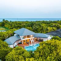 The Signature Collection by Hideaway – hotel w mieście Dhidhdhoo
