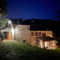 Ca' Maranghi Holiday House、パラッツオーロ・スル・セーニオのホテル