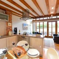 Two Chantry Barns, Orford, hotel a Orford
