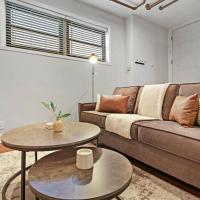 Stylish & Fully Furnished Studio Apt in Lakeview