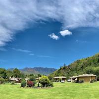 Gooderson Leisure Riverbend Chalets Self Catering and Timeshare Gold Crown Resort – hotel w mieście Drakensberg Garden