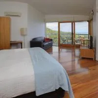 Chris's Beacon Point Restaurant & Villas, Hotel in Apollo Bay