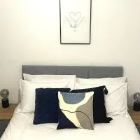Darlington Suites by SA Stays, Hotel in Wigan