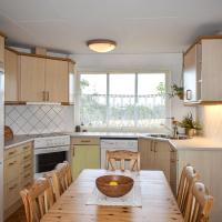 2 Bedroom Amazing Home In Klågerup, hotel near Malmo Airport - MMX, Klågerup