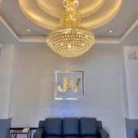 J&V Hotel and Resort، فندق في Apaleng
