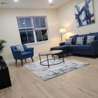 Lovely 2-Bed/2 Bath w/free Parking on premise