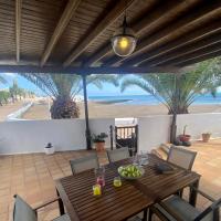 Casa Mar&iacute;a Fermina - Mirando al mar, Hotel in Playa Honda