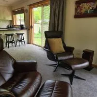 REDGUM RETREAT BRIGHT - Luxury Spa Villa, готель у місті Брайт