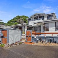 Kiwiana Bach - Waihi Beach Holiday Home