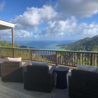 Amazing views, just 5 min to beaches, hotel in Coral Bay