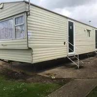 Summer plot 8, מלון בJaywick Sands