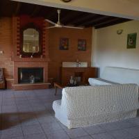 Kerasia's and Dora's garden, hotel near Skiathos Airport - JSI, Punta