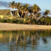 Whitesands Beach Villas, hotel in Titikaveka, Rarotonga