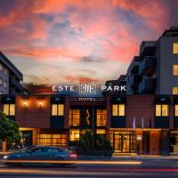 -- ESTE PARK HOTEL -- part of Urban Chic Luxury Design Hotels - Parking & Compliments - next to Shopping & Dining Mall Plovdiv, hotelli kohteessa Plovdiv