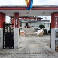 Hotel El Panorama, хотел в Тапиа де Касариего