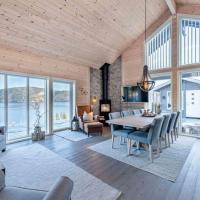 Modern cabin with panoramic view of the Nisser See