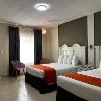 HOTEL LOS ROBLES, hotel u gradu Nuevo Laredo