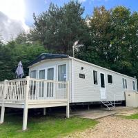 3 Bedroom Caravan MC34, Lower Hyde, Shanklin, Isle of Wight