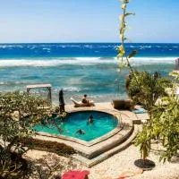 Cemara Beachfront Nusa Penida, hotel i Batununggul
