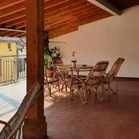 Le Rustiche Foresteria, hotel en Dello