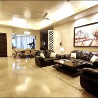 House 40 - Strictly Parties and Noise not allowed, read house manual before booking, hotel near Pune International Airport - PNQ, Pune