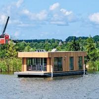 Surla houseboat "Aqua Zen" Kagerplassen with tender