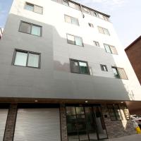 Twin Rabbit Guesthouse, hotel in Yeonnam-dong, Seoul