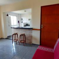 Apartamento super arejado na Praia do Morro, hotel poblíž Letiště Cordillo Downs - GUZ, Guarapari