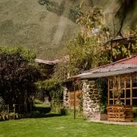Eco Tampu Andahuaylillas - Cusco Hospedaje Ecosostenible, hotel di Andahuaylillas