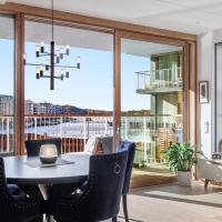 Amazing luxury apartment on the waterfront! 73sqm, hotel em Cidade antiga de Oslo, Oslo