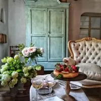 B&B CUCUTÍ, hotel v destinaci Ziano Piacentino