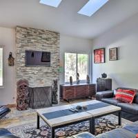 Carlsbad Getaway - Furnished Patio and Pool!