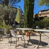 Les Colombes, hotel a Aubres