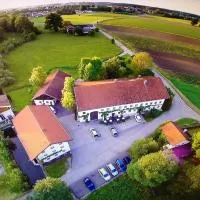 Pension Poschmühle, hotel Traunreutban