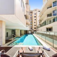 Redvue Holiday Apartments, hotel in Redcliffe