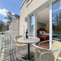 Viesnīca R&R Strandhotel Baabe pilsētā Bābe