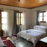 1924 Studios 1: Áyios Pétros şehrinde bir otel