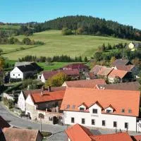 Penzion U Švarců, hotel a Zduchovice