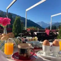 Hotel Alpenrose mit Gourmet-Restaurant Azalée, hotel a Gstaad
